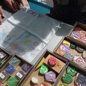 消しゴムはんこでオリジナル小物作り